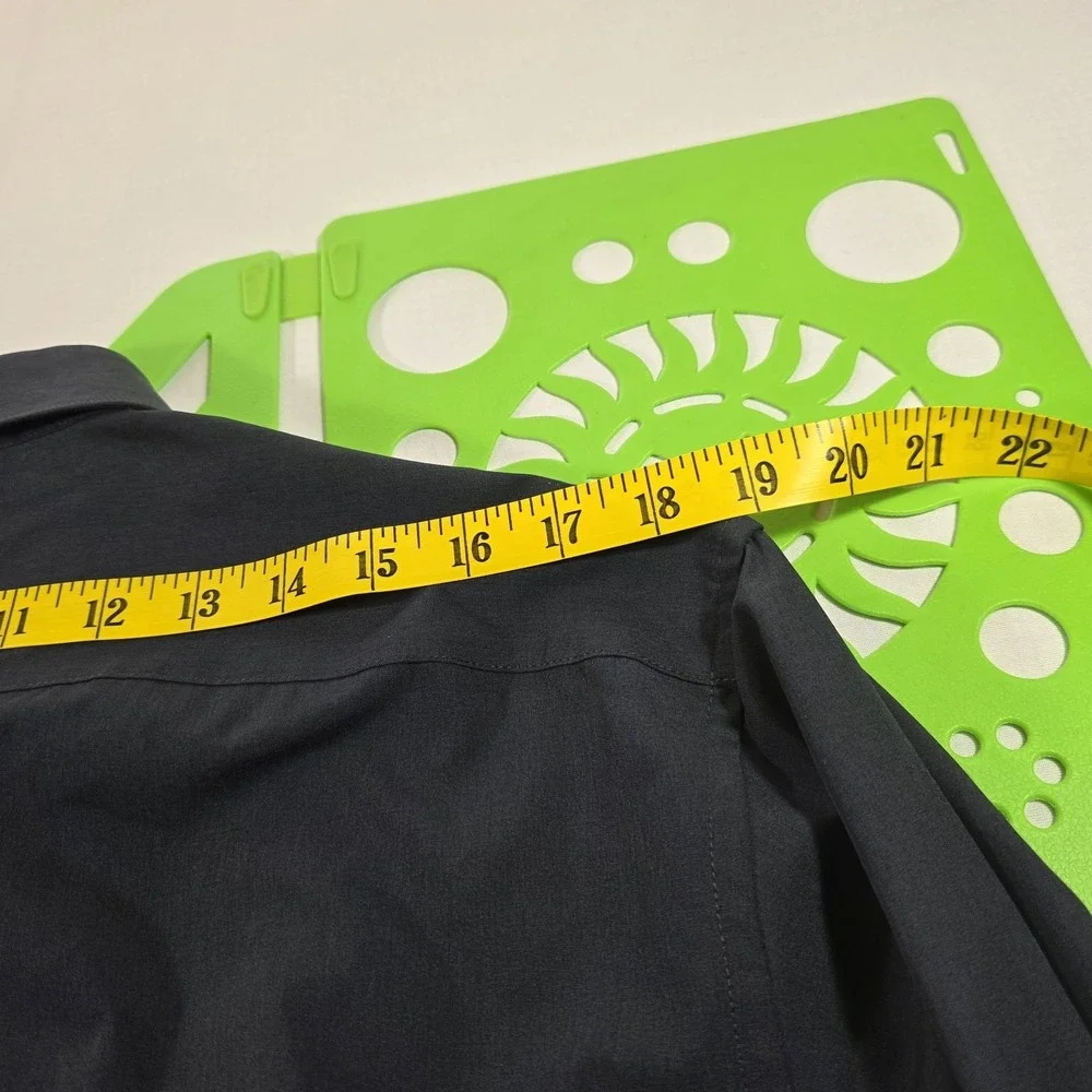 Lucky Brand Men's Sz XL 17/17.5  Navy Blue Button Up Slim Fit 4 Way Stretch - Picture 8 of 9